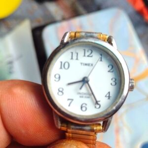 🦋 Timex Indiglo Goldtone/White Stainless Steel Women's Watch